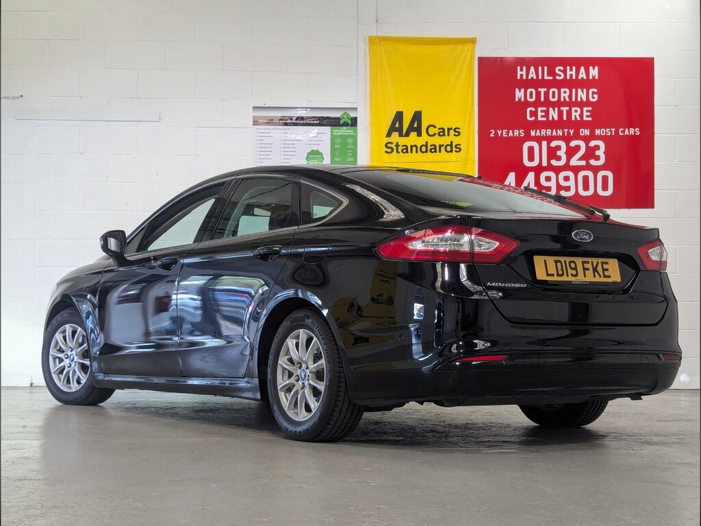 Ford Mondeo 2.0 Tdci Titanium Edition Hatchback Man LD19FKE Black #4