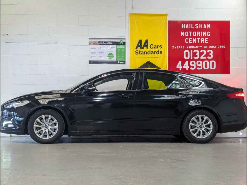 Ford Mondeo 2.0 Tdci Titanium Edition Hatchback Man LD19FKE Black #3