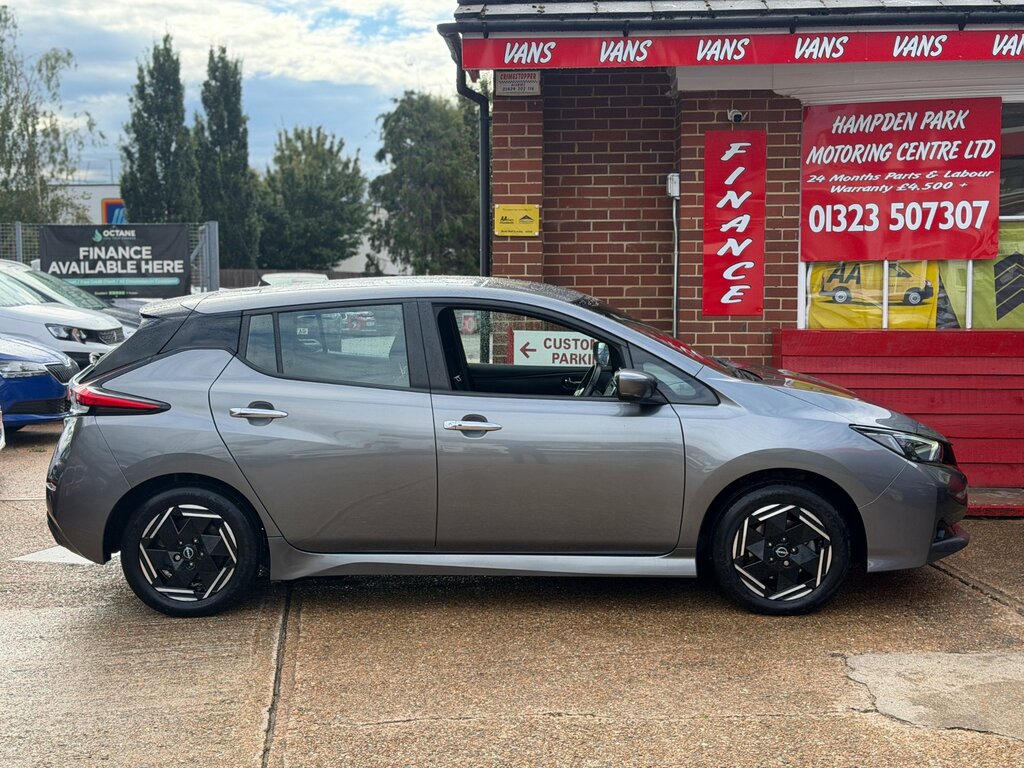 Nissan Leaf 39Kwh Acenta Hatchback 150 Ps WM23OEF Grey #2