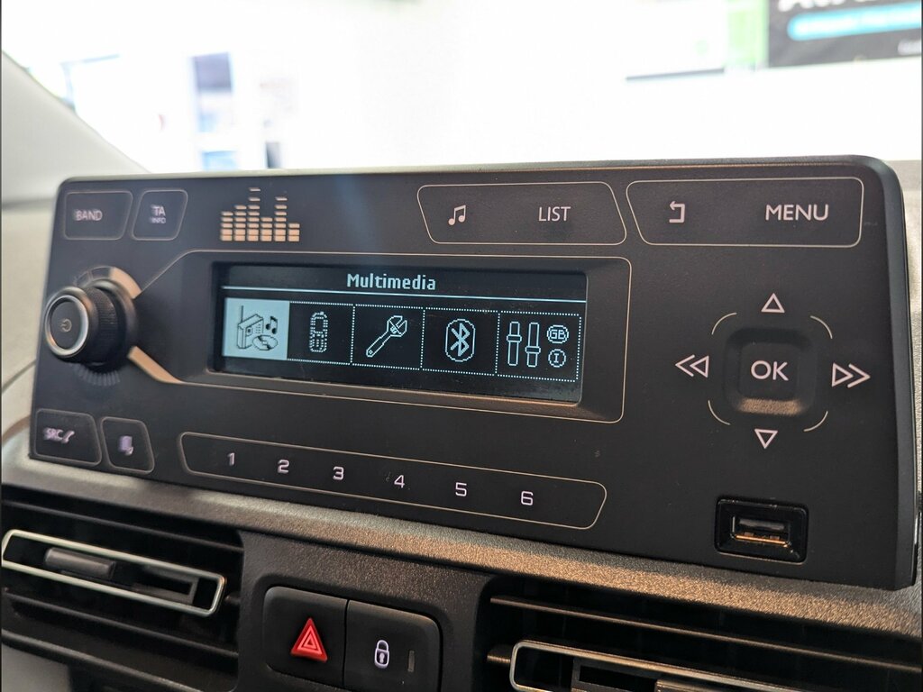 Peugeot Rifter 1.5 Allure Standard Bluehdi Grey #26