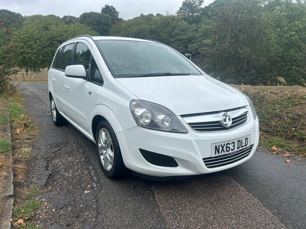Vauxhall Zafira 1.6 16V Exclusiv Euro 5 White