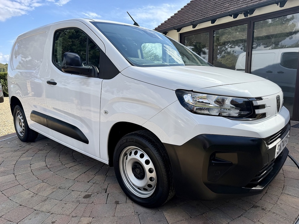 Peugeot Partner Bluehdi 1000 Professional White