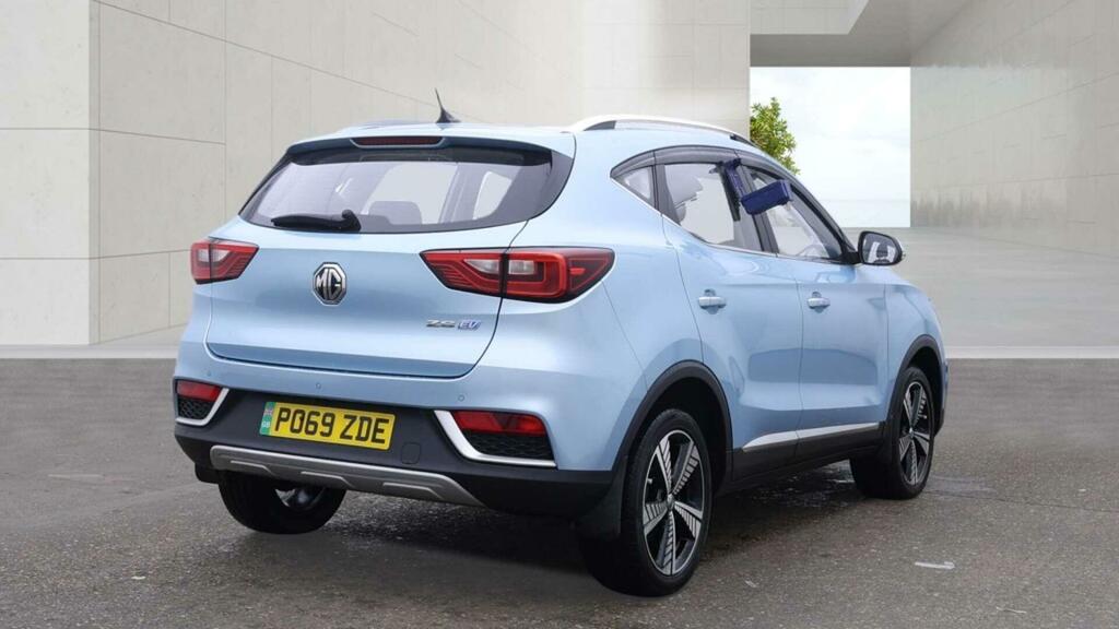 MG ZS 44.5Kwh Exclusive Blue #6