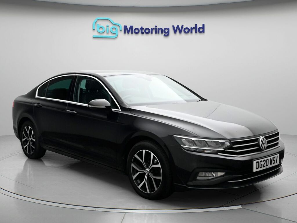 Volkswagen Passat Sel Black