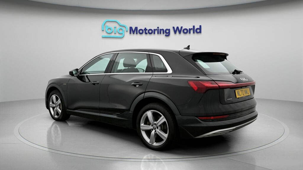 Audi E-tron Technik Black #5