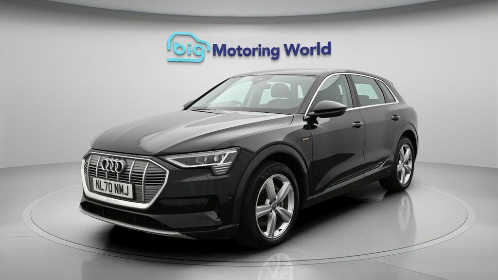 Audi E-tron Technik Black #3