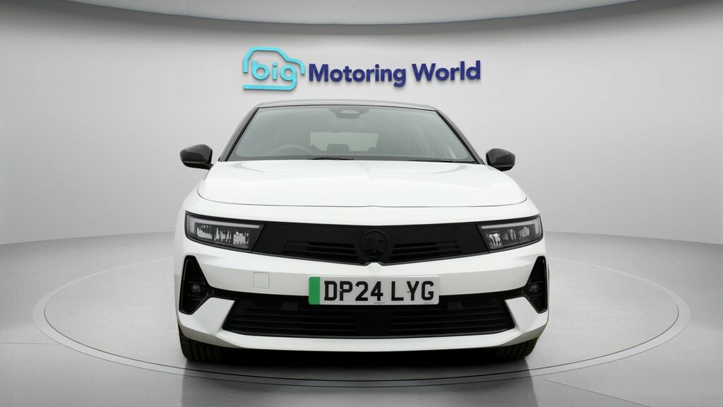 Vauxhall Astra Gs White #2