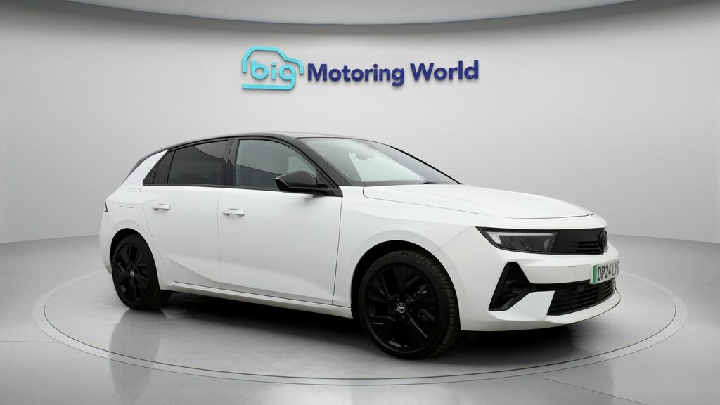 Vauxhall Astra Gs White