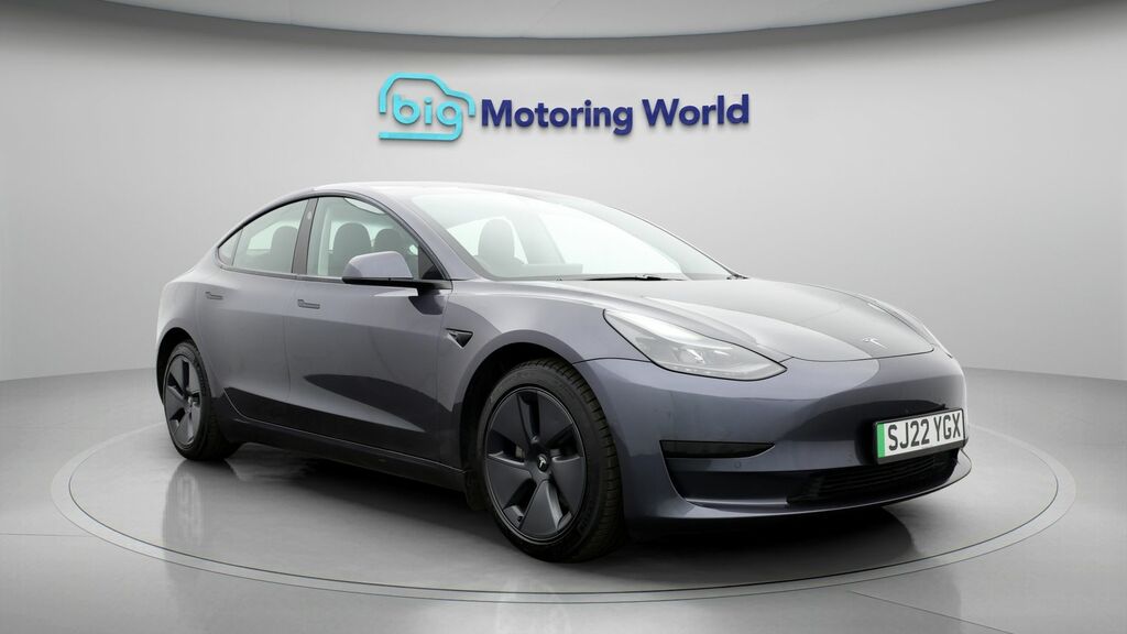 Tesla Model 3 Standard Range Plus SJ22YGX Grey