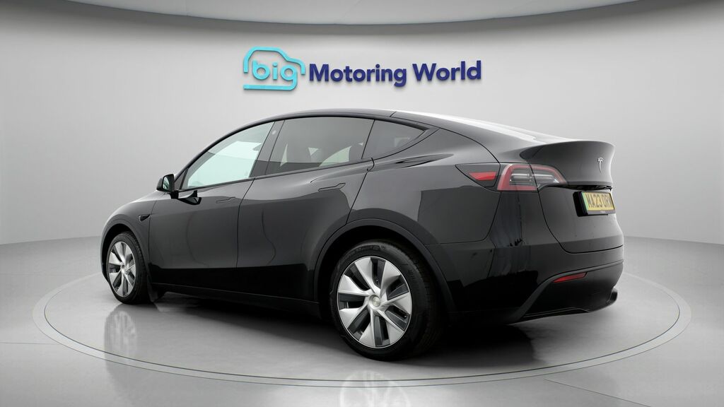 Tesla Model Y Long Range MA23ORW Black #5