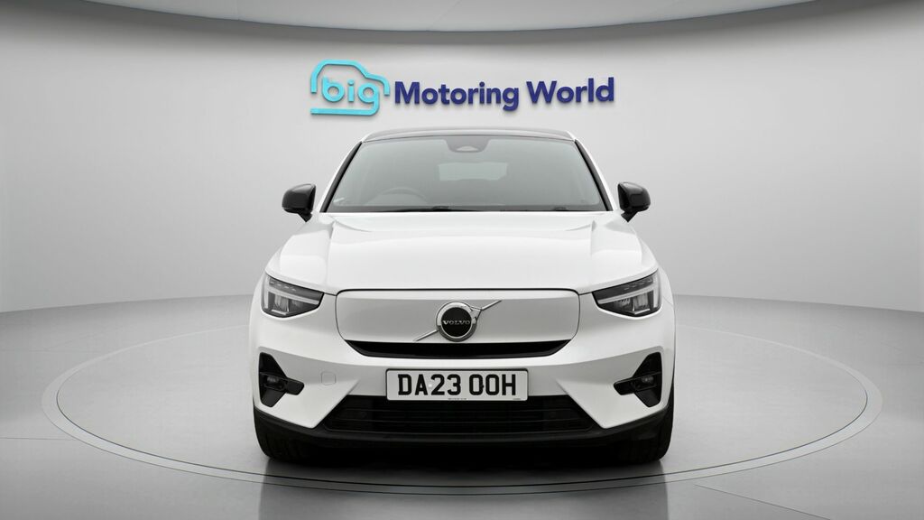 Volvo C40 Plus White #2