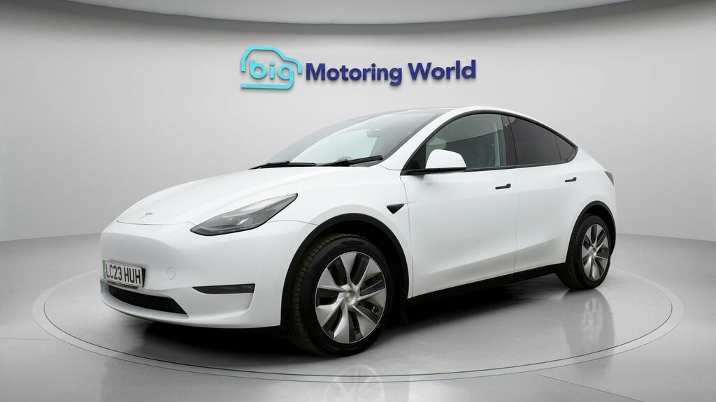 Tesla Model Y Long Range LC23HUH White #3
