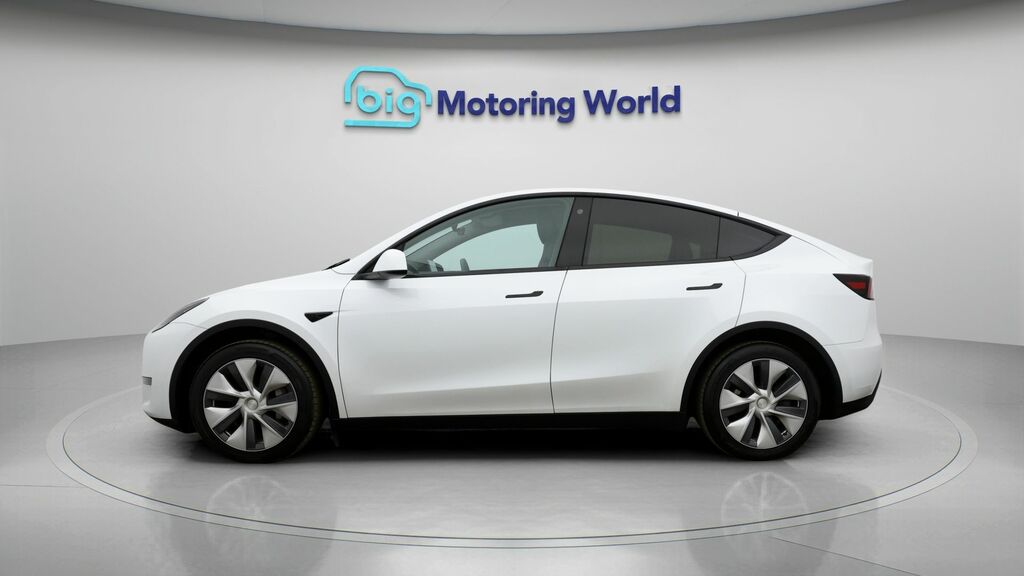 Tesla Model Y Long Range LC23HUH White #4