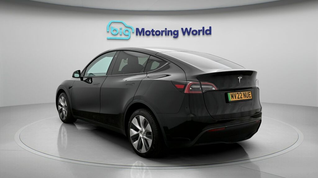 Tesla Model Y Long Range MV22NUE Black #5