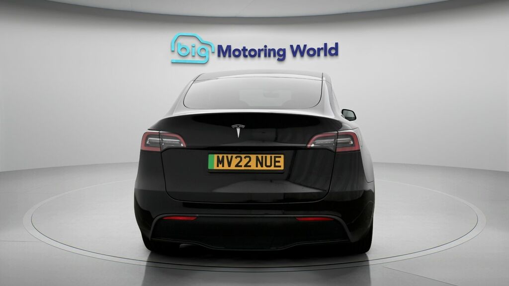 Tesla Model Y Long Range MV22NUE Black #6