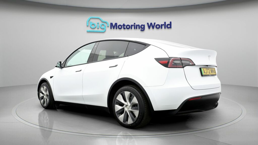 Tesla Model Y Y Model Y Rwd AJ72WMA White #5