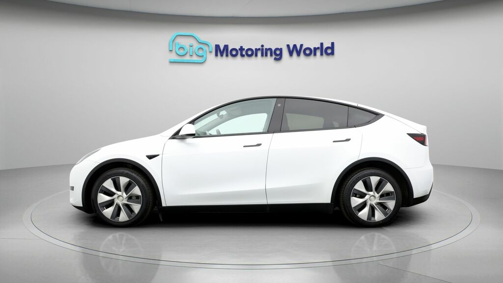 Tesla Model Y Y Model Y Rwd AJ72WMA White #4