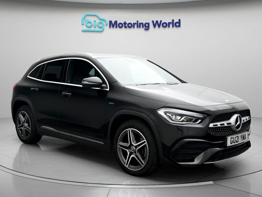 Mercedes-Benz GLA Class Exclusive Edition Black