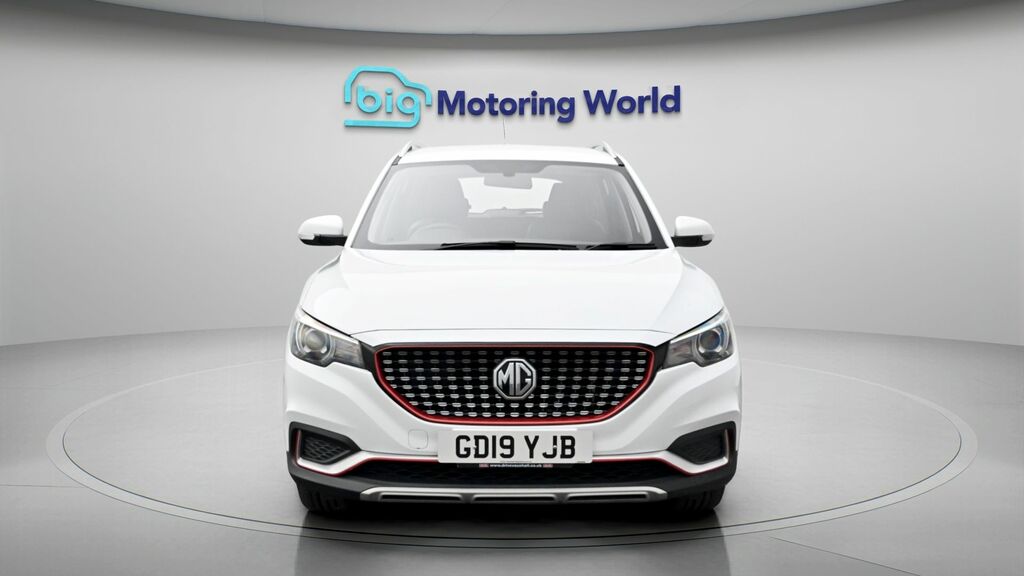 MG ZS Limited Edition GD19YJB White #2