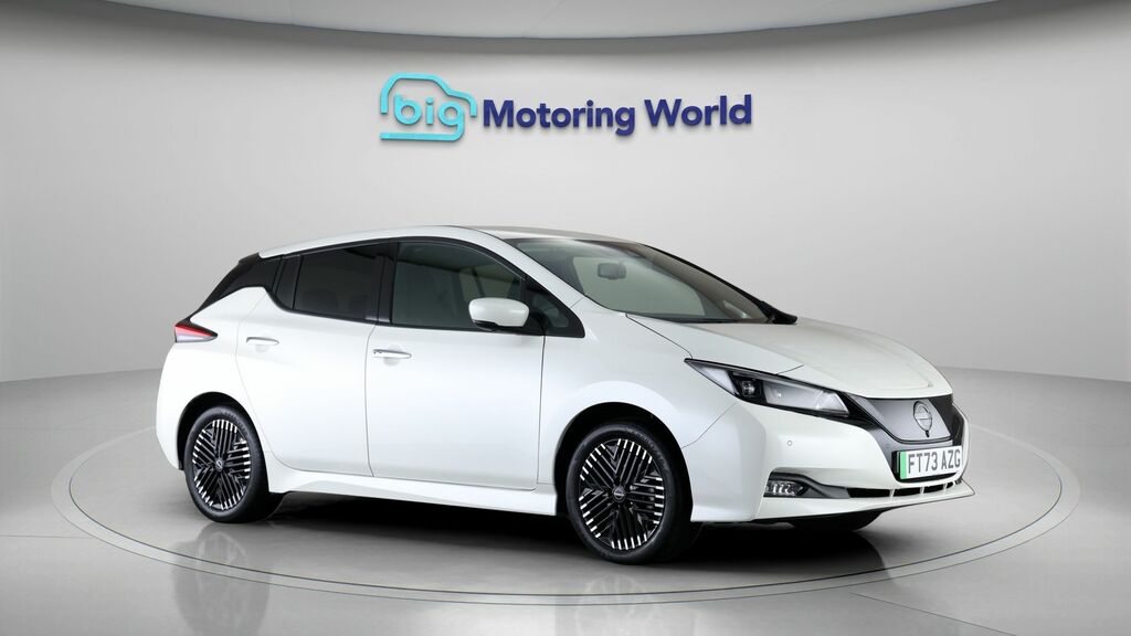 Nissan Leaf Tekna FT73AZG White