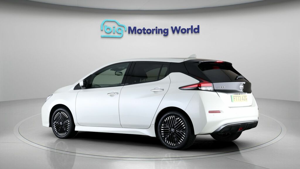 Nissan Leaf Tekna FT73AZG White #5