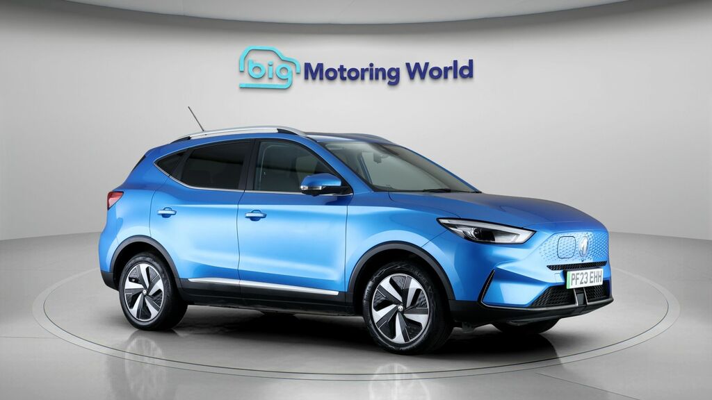 MG ZS Trophy Connect Long Range PF23EHH Blue