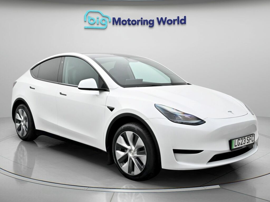Tesla Model Y Y Model Y Rwd White