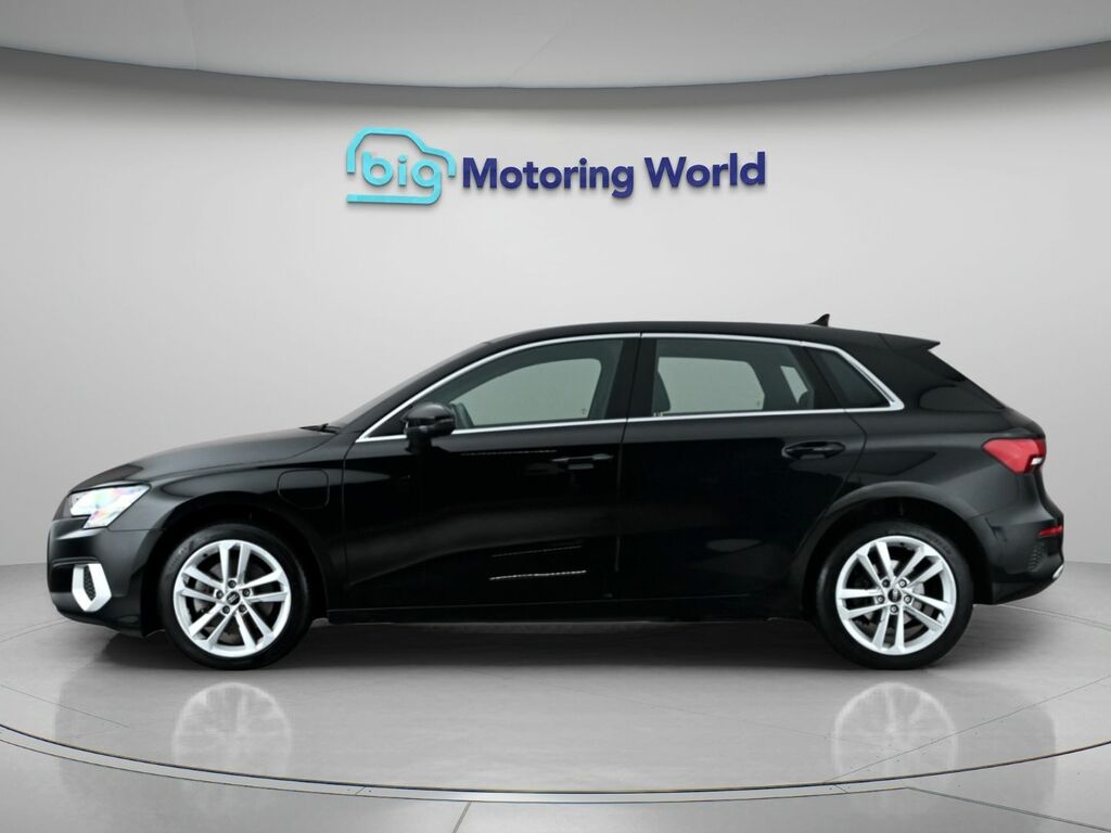 Audi A3 Sport Black #4
