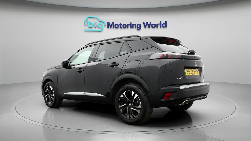 Peugeot 2008 Gt Black #5