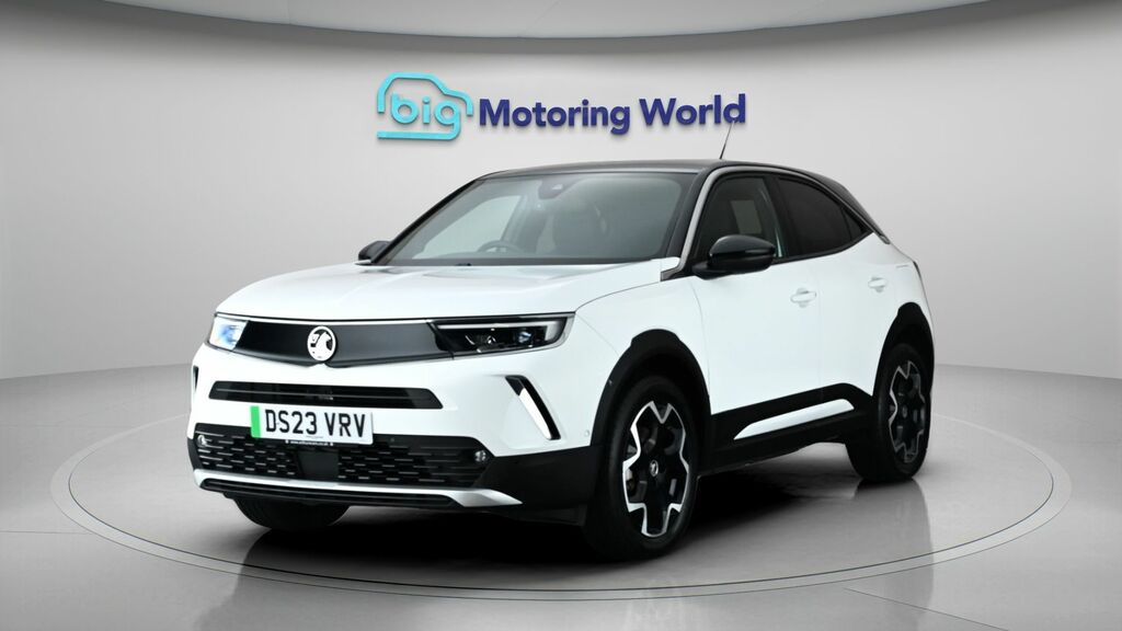 Vauxhall Mokka-e Ultimate White #3