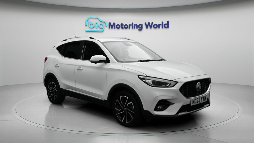 MG ZS Exclusive White