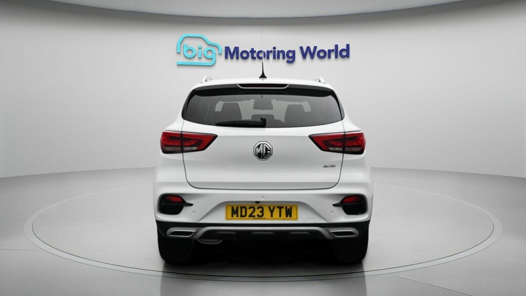 MG ZS Exclusive White #6
