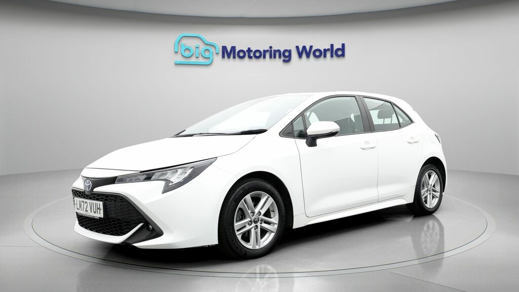 Toyota Corolla Icon LM72VUH White #3