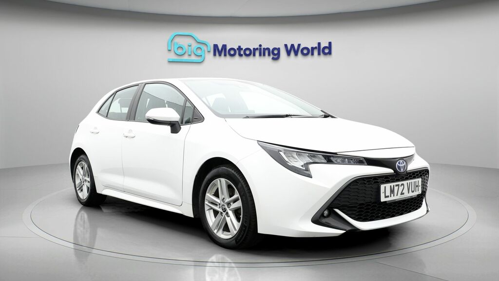 Toyota Corolla Icon White