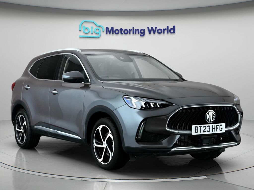 MG HS Trophy Grey