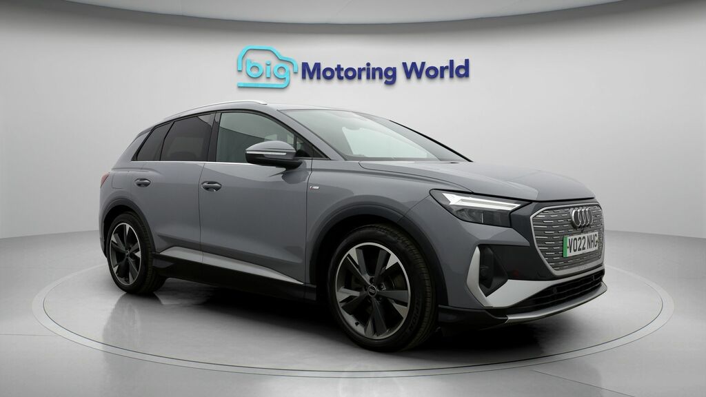 Audi Q4 E Tron S Line VO22NHG Grey