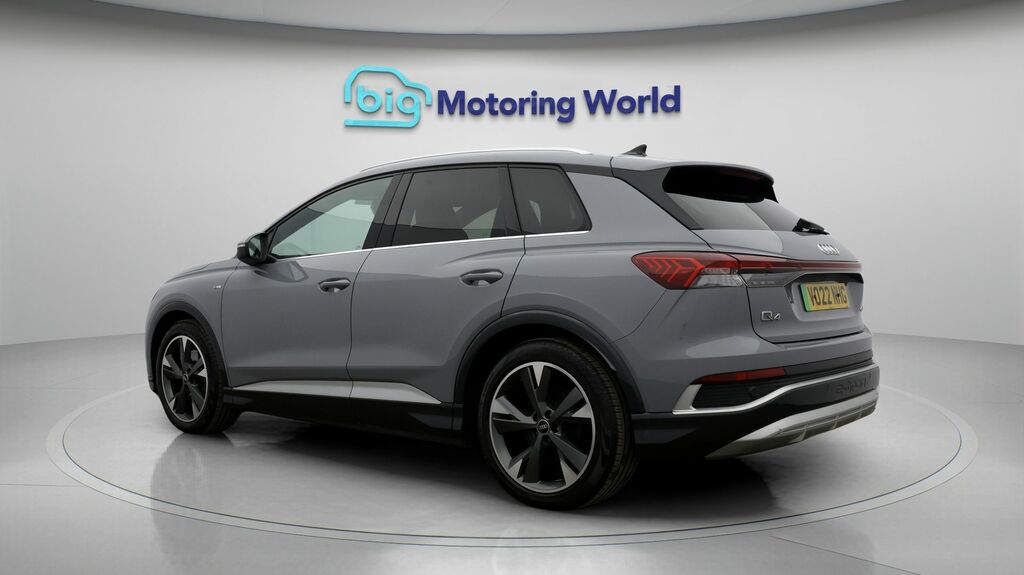 Audi Q4 E Tron S Line VO22NHG Grey #5