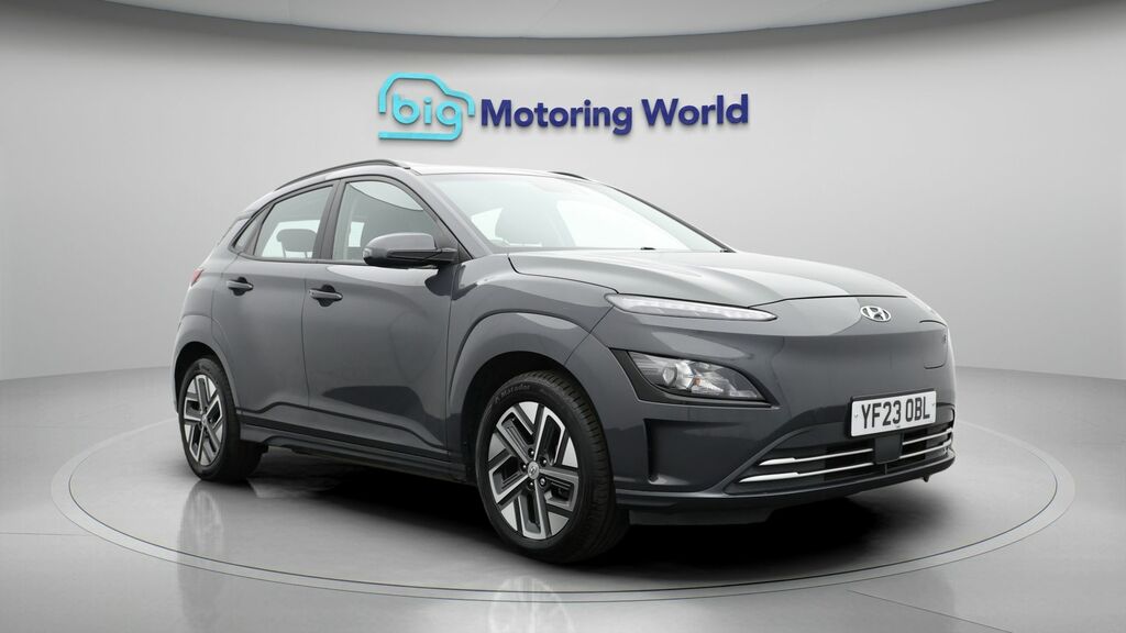 Hyundai Kona Se Connect Grey