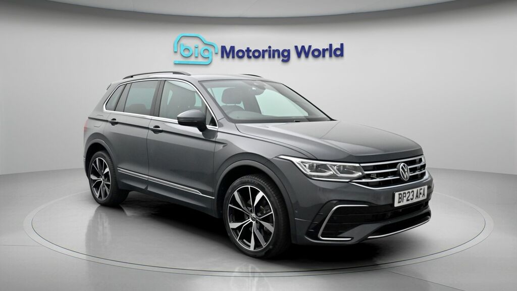 Volkswagen Tiguan R-line Grey