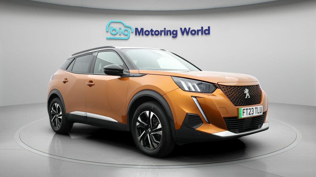 Peugeot e-2008 Gt Orange