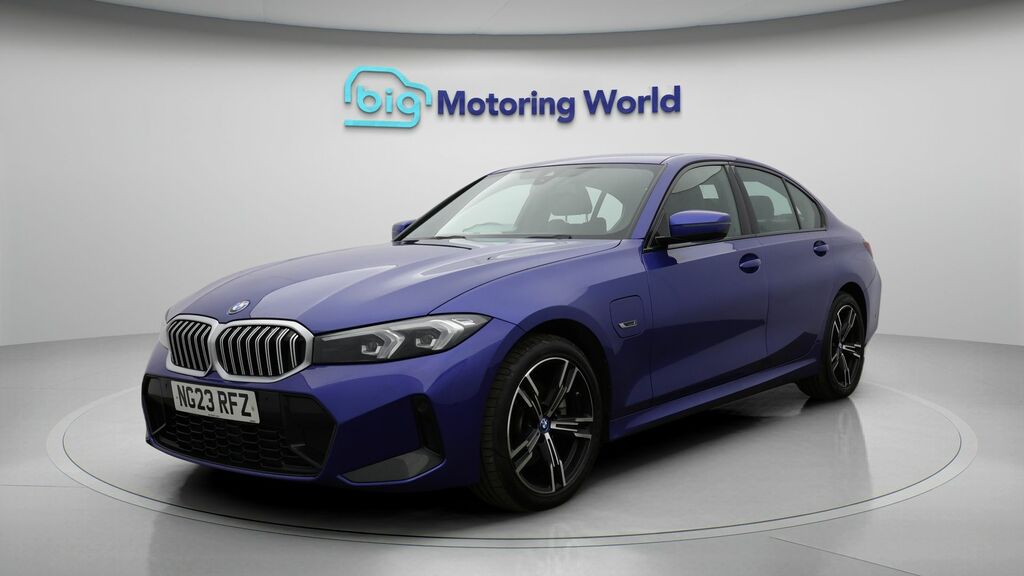BMW 3 Series M Sport NG23RFZ Blue #3
