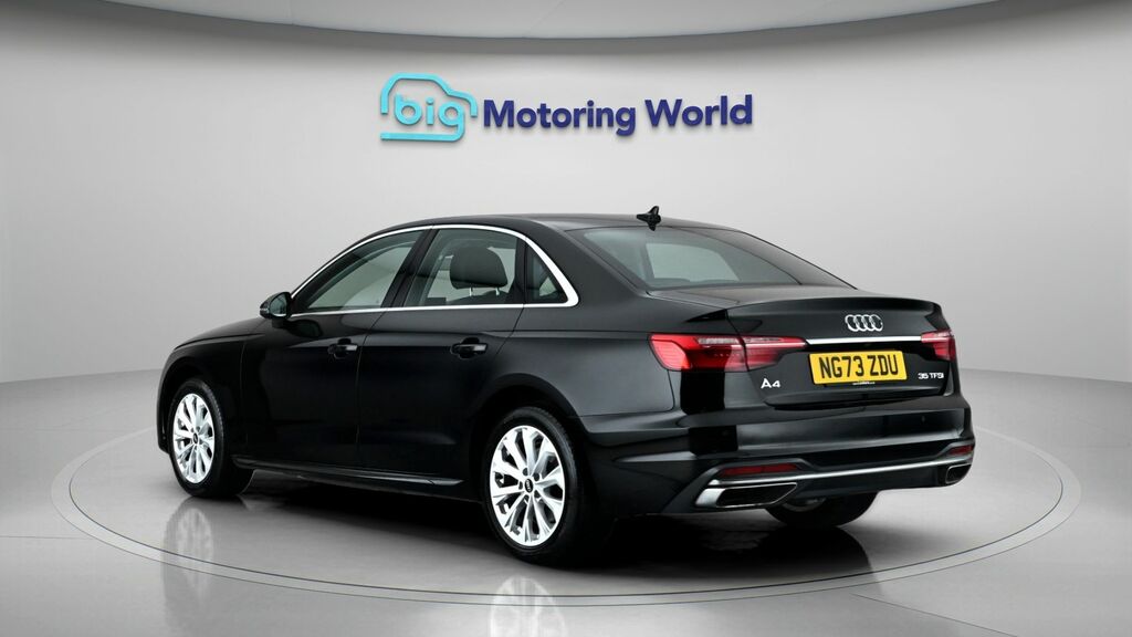 Audi A4 Sport Black #5