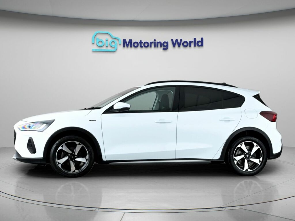 Ford Focus Active CY24BHJ White #4