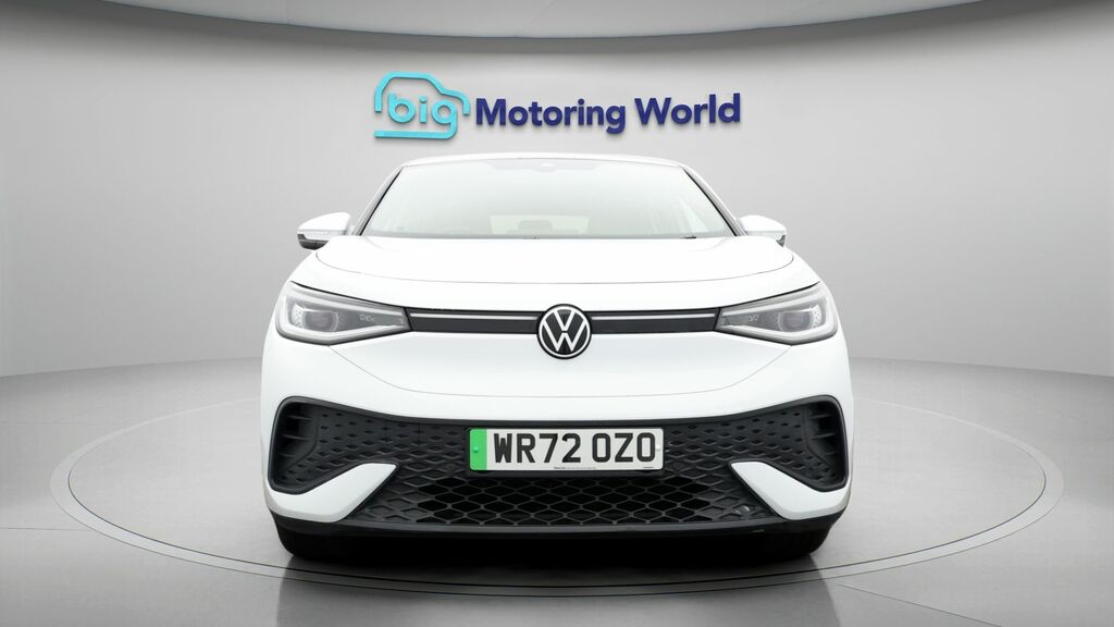 Volkswagen ID.5 Style White #2