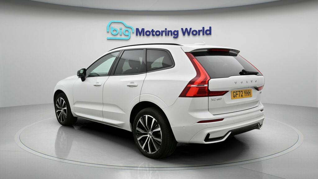Volvo XC60 Ultimate White #5