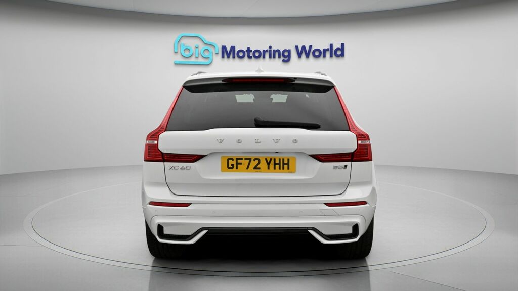Volvo XC60 Ultimate White #6