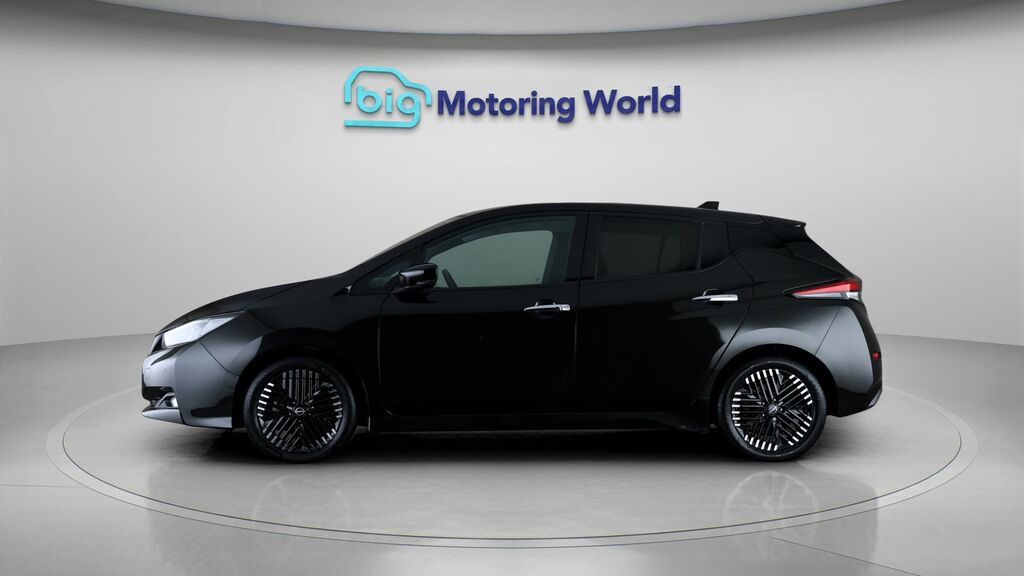 Nissan Leaf N-connecta ND22XZS Black #4