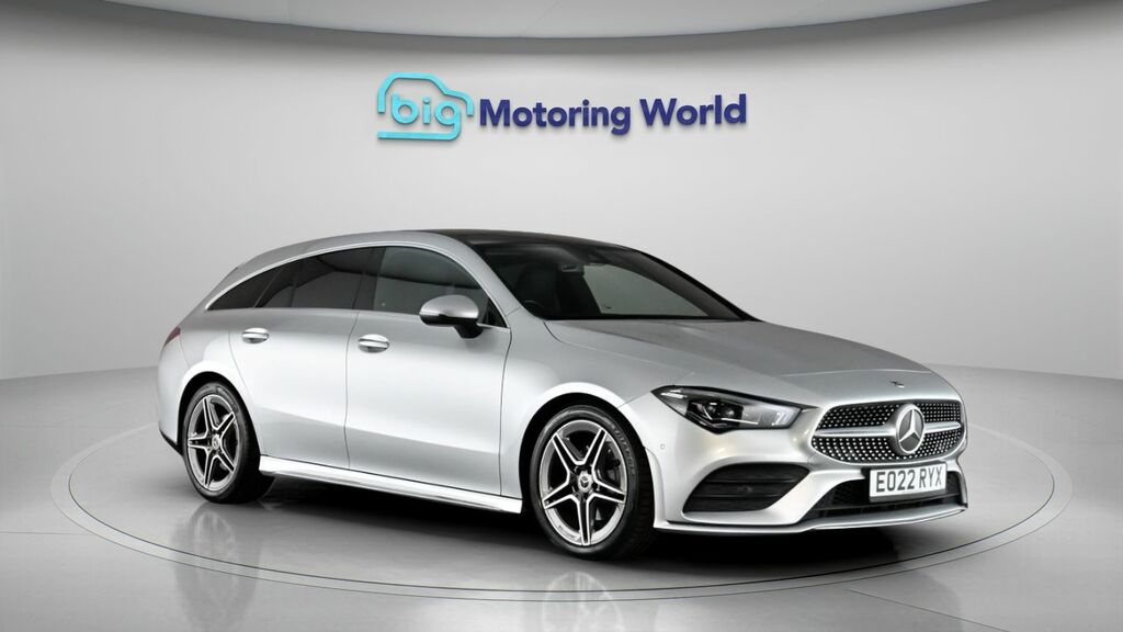 Mercedes-Benz CLA Class Amg Line Silver