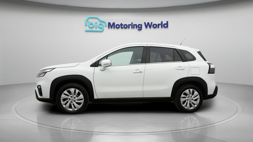 Suzuki S Cross Motion White #4