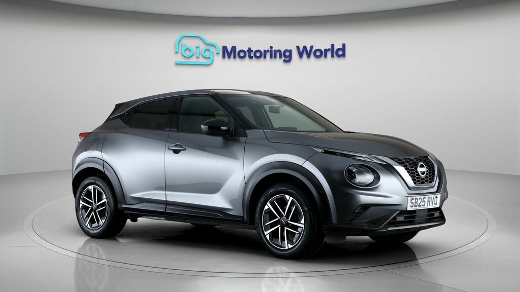 Nissan Juke N-connecta SB25RVO Grey